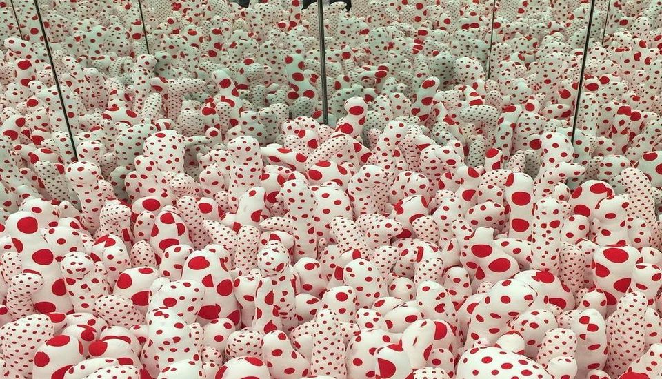 Yayoi Kusama’s Stunning Infinity Rooms Are Returning To The Hirshhorn This Year