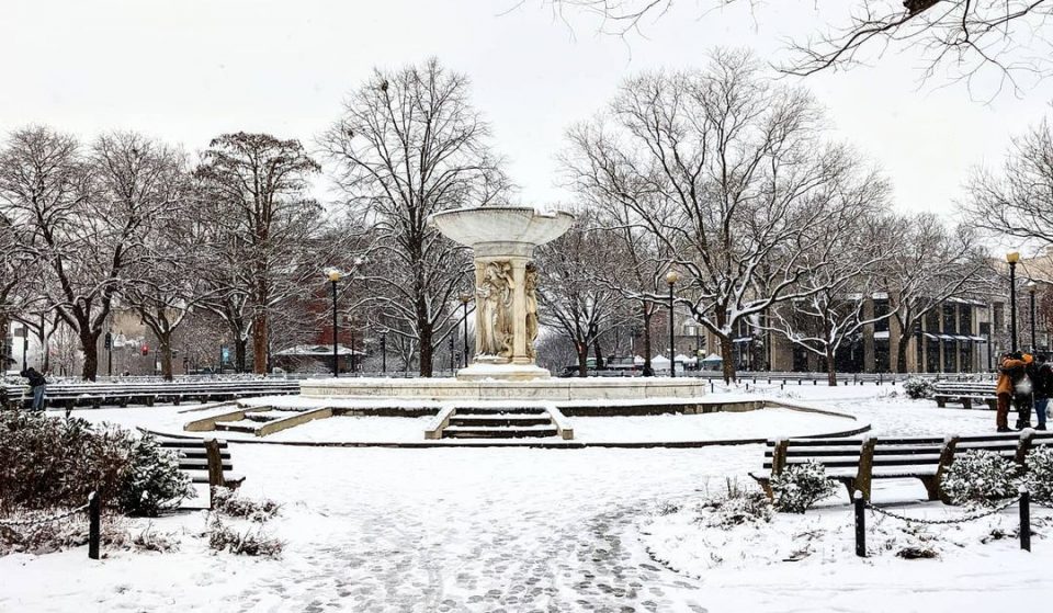 18 Photos Of DC Looking Like An Absolute Winter Wonderland