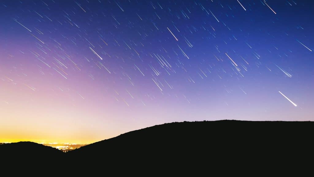 A Meteor Shower Glittered With Hundreds Of Shooting Stars Will Light Up The Sky This Month