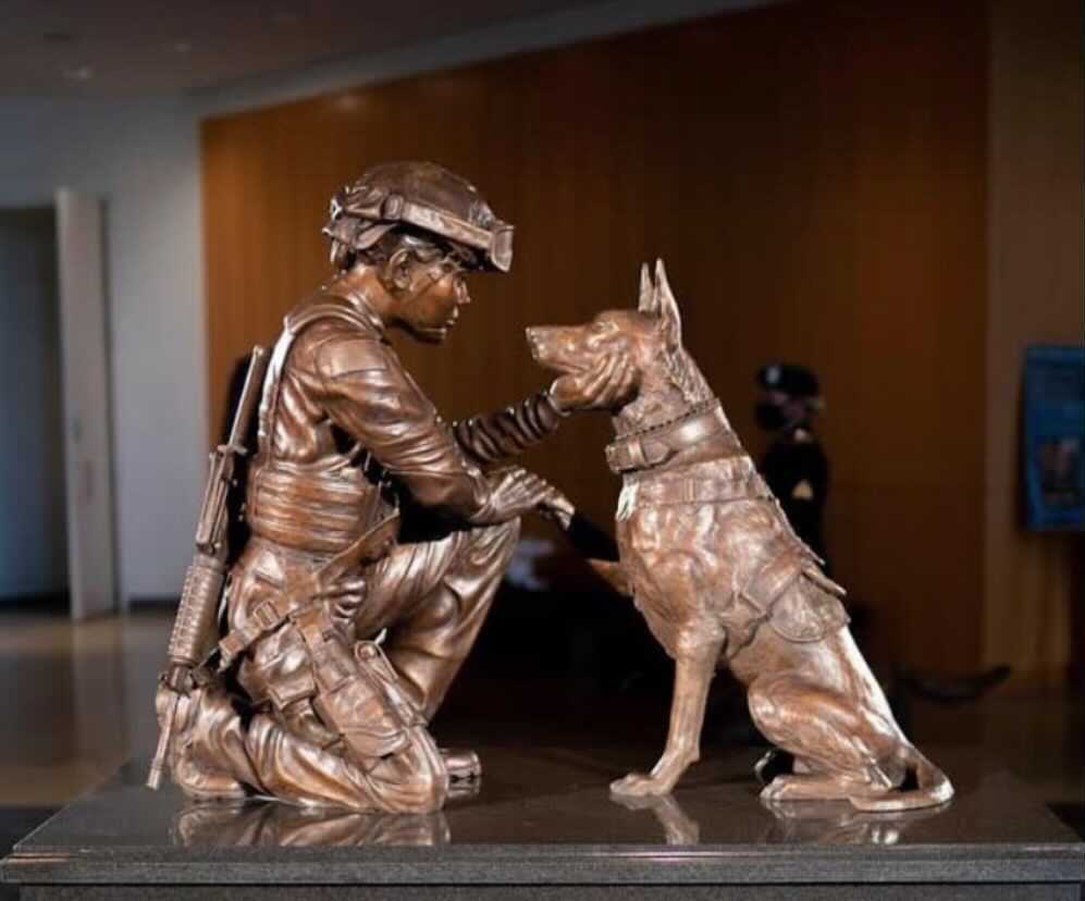 A New Statue Honoring Women In The Military Has Been Unveiled At Arlington National Cemetery