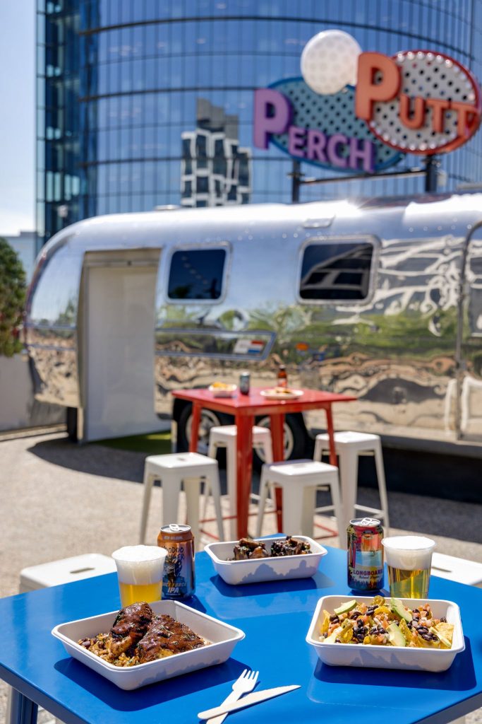 Food Truck Perch Putt