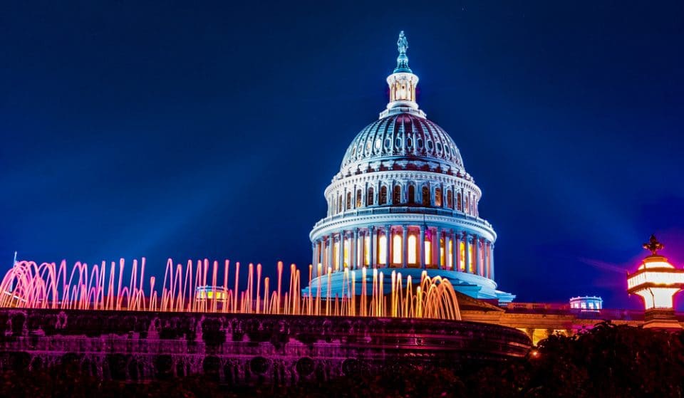 Washington DC Will Light Up For COVID-19 Memorial Tonight