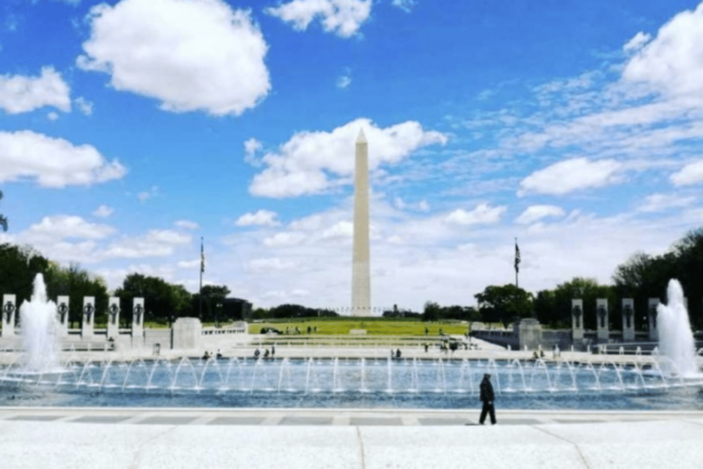 The Washington Monument Is Now Open To Visitors